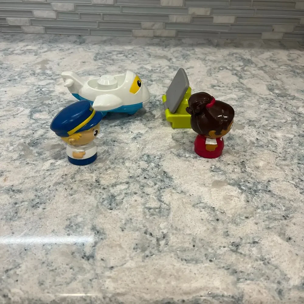 Mega Bloks Skybright Airport Play Set Replacement Pilot Plane Control